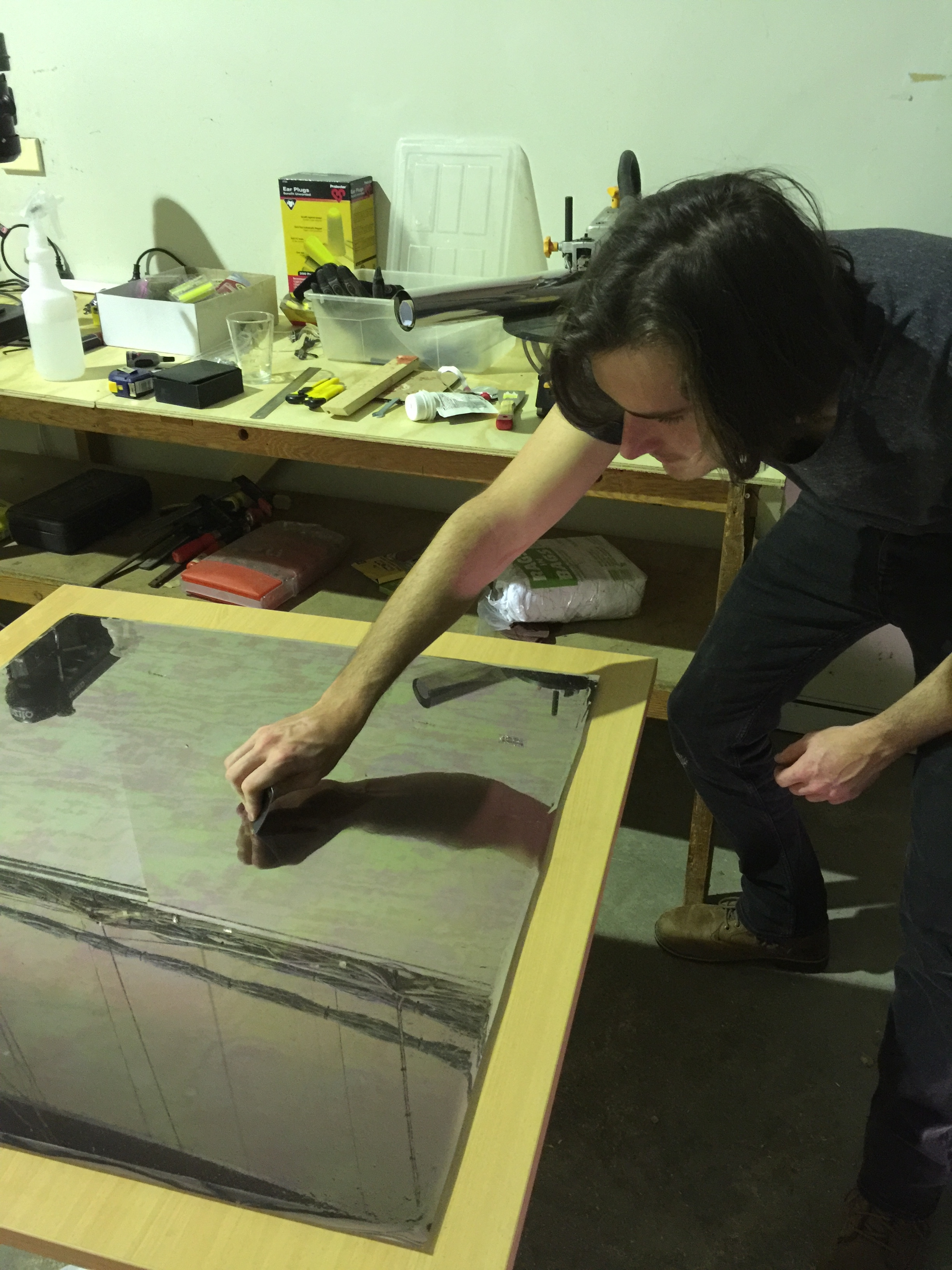 infinity-mirror-applying-reflective-film